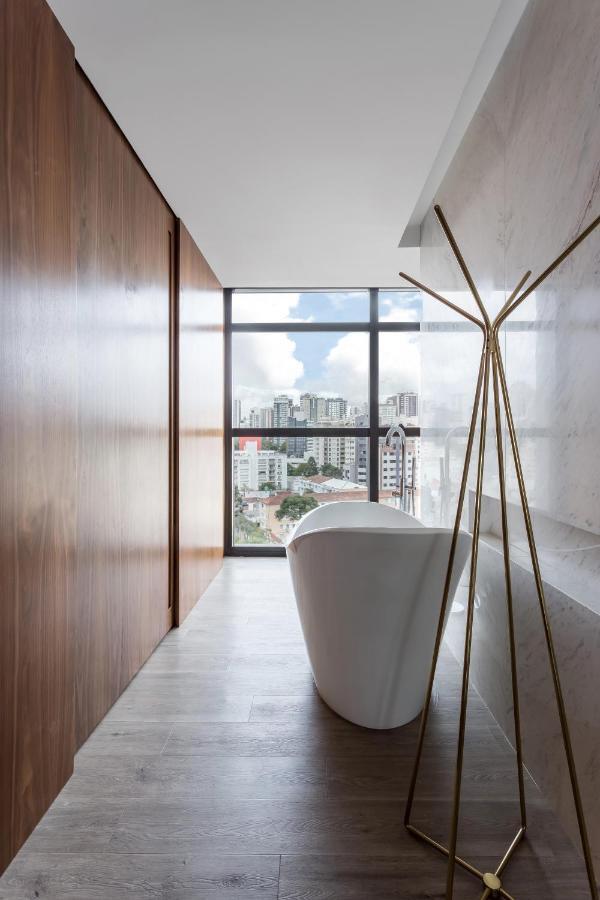 Nomaa Hotel Curitiba Buitenkant foto